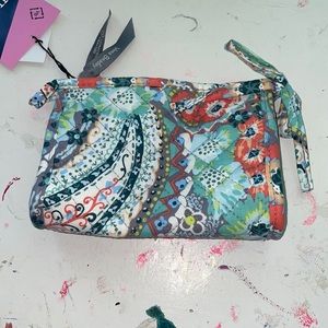 BRAND NEW Vera Bradley tie cosmetic pouch